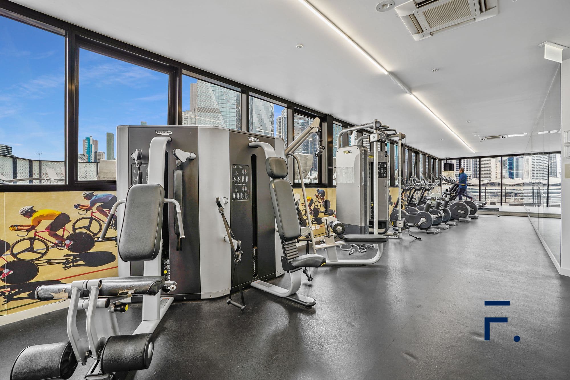 1313 / 677 La Trobe Street, DOCKLANDS